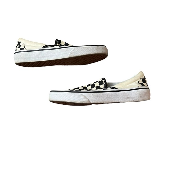 VANS Slip-On Checkerboard Skate Shoe Sz 7 - Picture 3 of 8